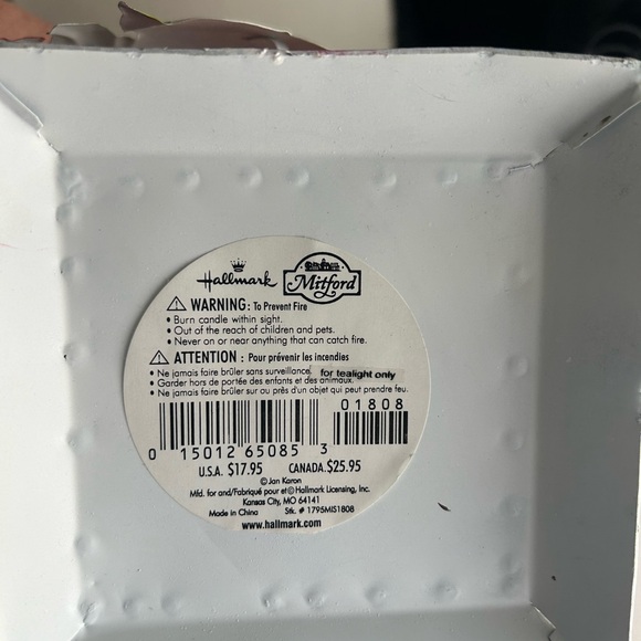 Hallmark tin snowman tea light candle decoration - Picture 5 of 5